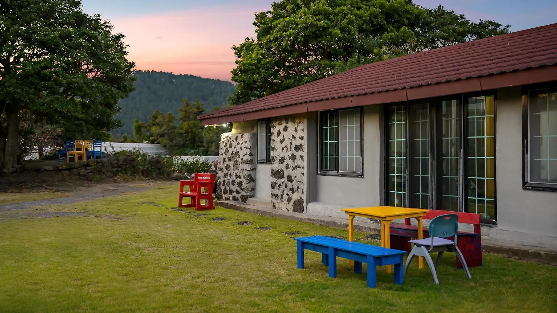 Guest house Jeju Motungedoljib Dogchaepension South Korea